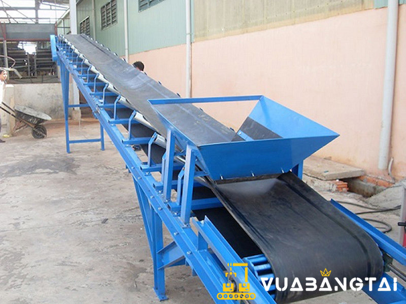 Băng tải cao su trơn