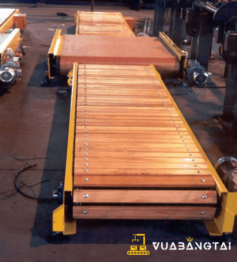 Băng tải xích gỗ