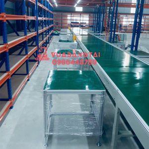 Băng tải PVC bàn thao tác