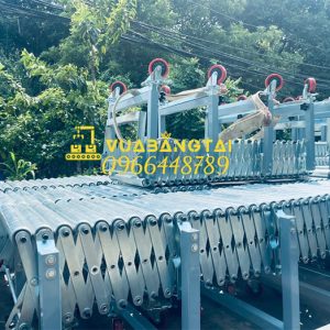 Cấu tạo băng tải con lăn xếp