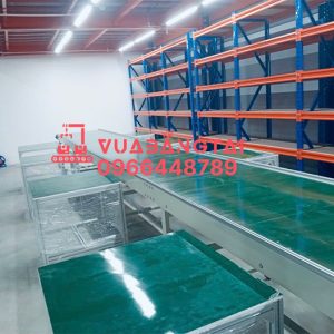 Băng tải PVC bàn thao tác