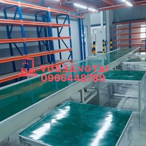 Băng tải PVC bàn thao tác
