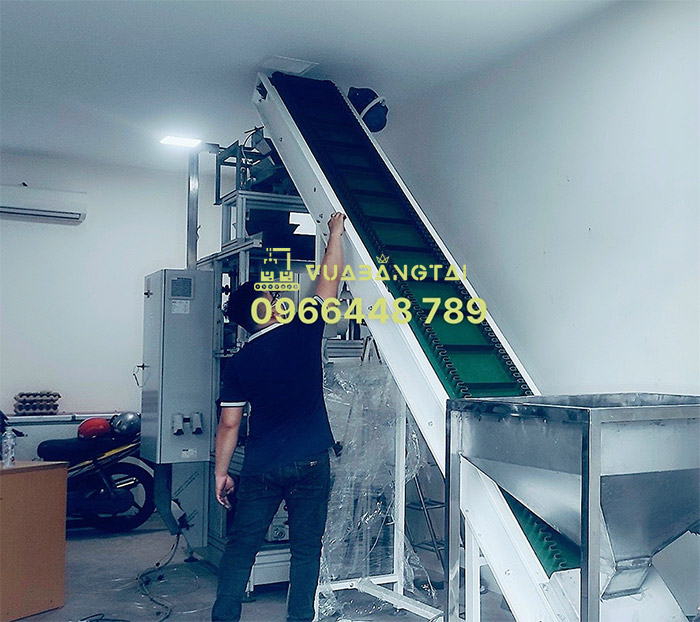 Băng tải PVC gân bèo